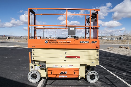 JLG 2632ES Scissory Lift Rental in a down position