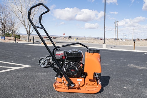 MultiQuip MVC82VHW Plate Compactor side profile