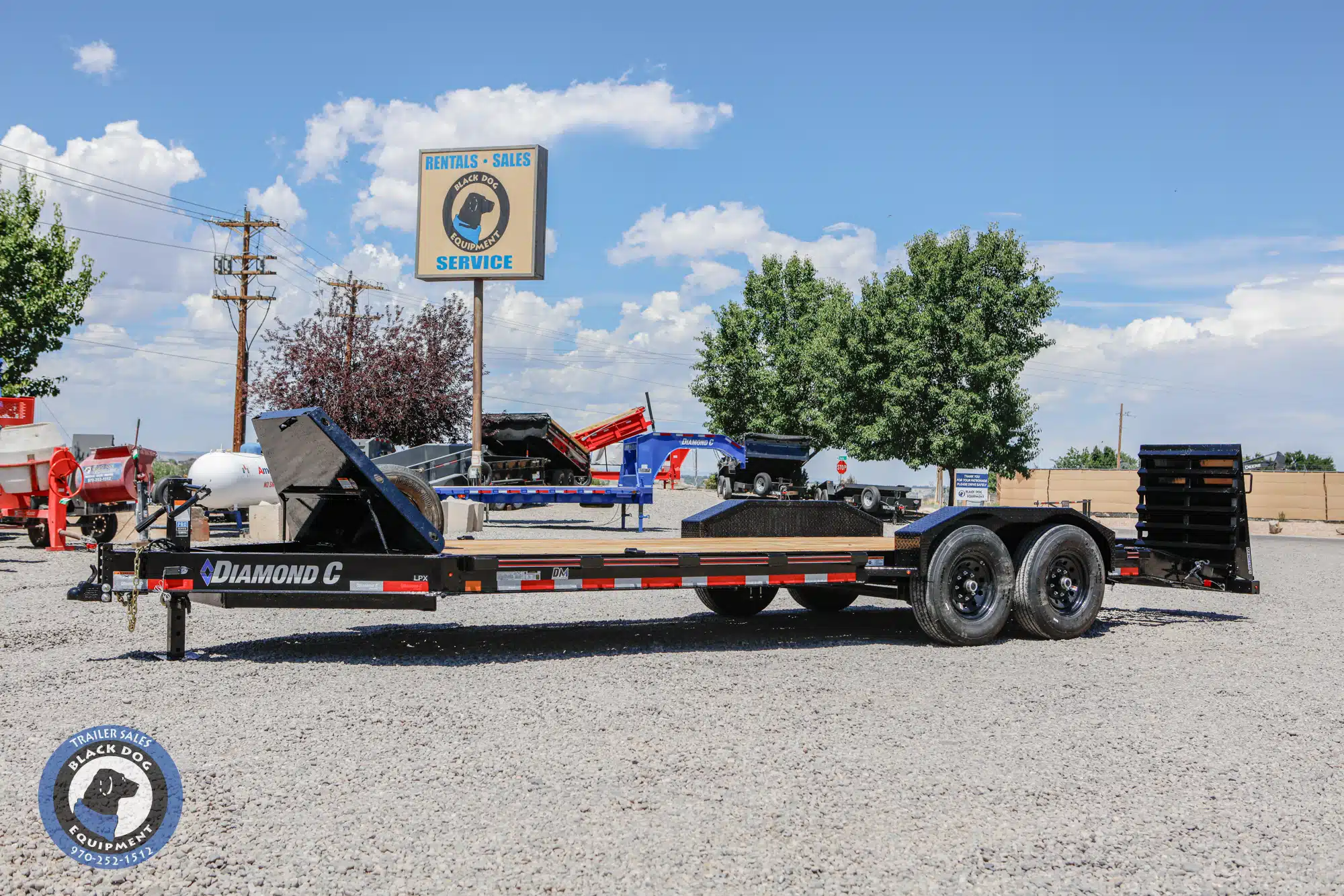 Diamond C LPX20722' EQMR T1034 Trailer left front