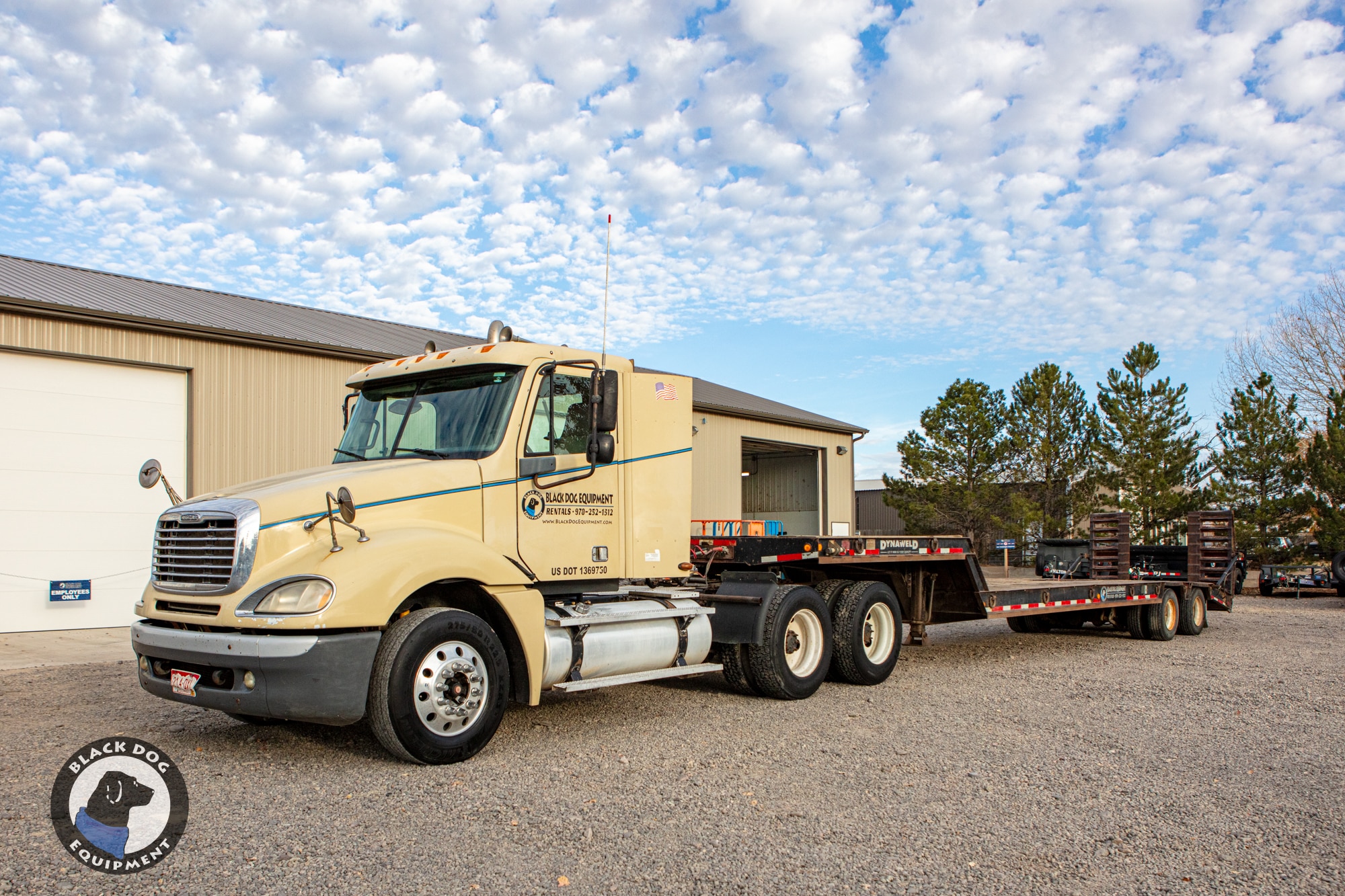 Front view of Freightliner with Trailer